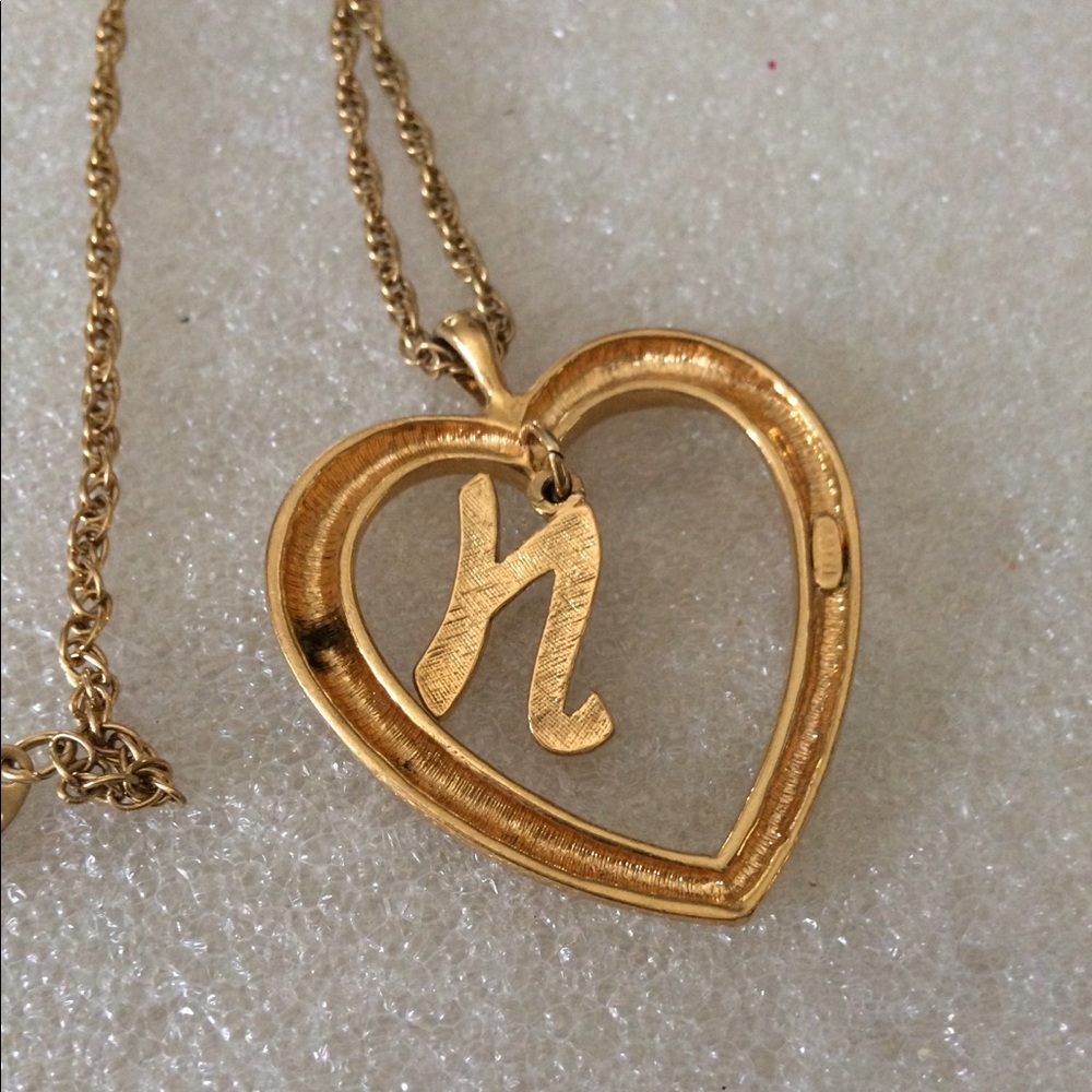 Vintage Avon long necklace - Picture 2 of 4